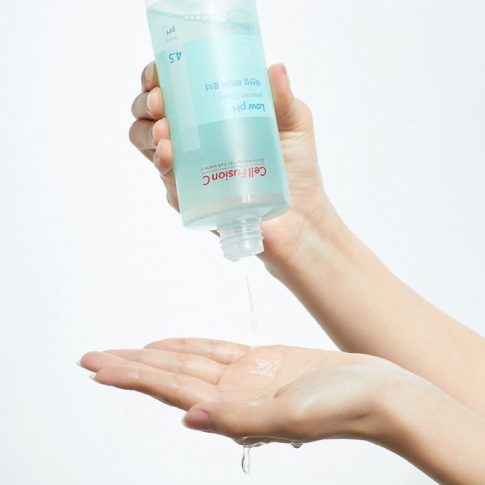 Nước cân bằng PH thấp, tăng cường hàng rào bảo vệ da 300ml – Cell Fusion C Low pH pHarrier Toner