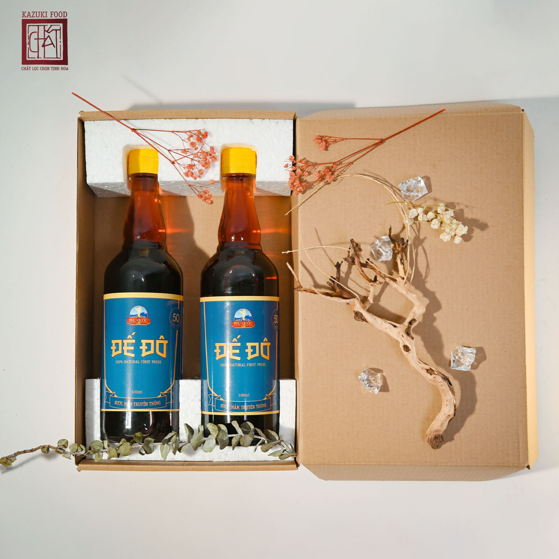 Nước mắm nguyên chất ĐẾ ĐÔ Xanh Phú Quốc (2 chai x 500ml/ 1 chai)