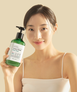 Sữa tắm thuần chay làm sạch mụn cơ thể Beyond Acne Clear Body Wash 500ml