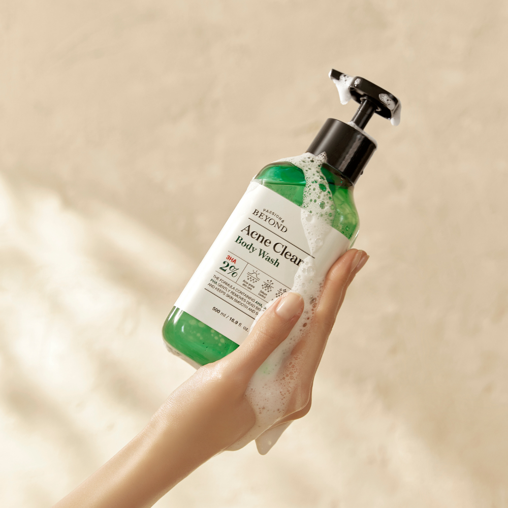 Sữa tắm thuần chay làm sạch mụn cơ thể Beyond Acne Clear Body Wash 500ml