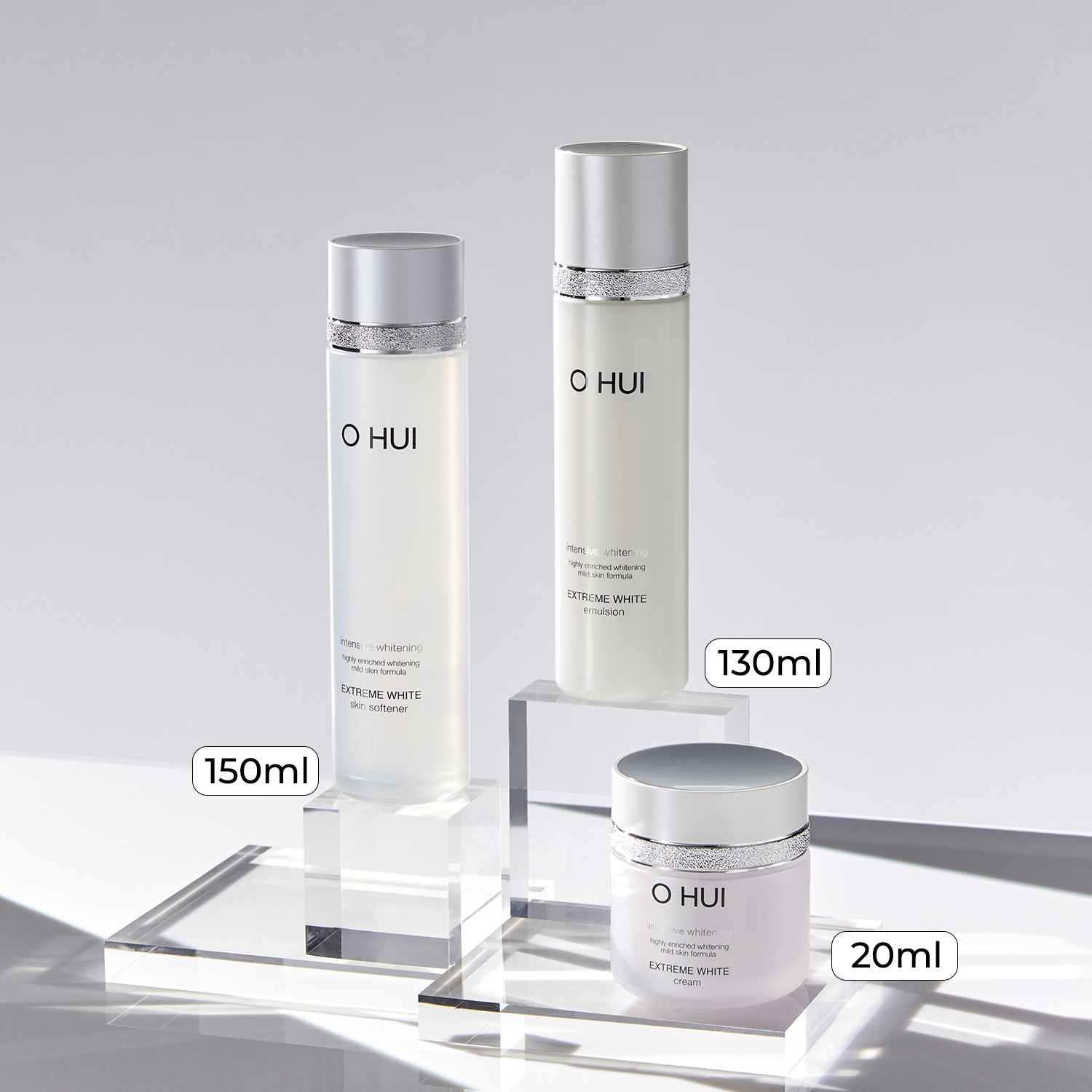 Set OHUI dưỡng sáng và duy trì độ ẩm cho da (nước hoa hồng – sữa dưỡng – kem đêm)