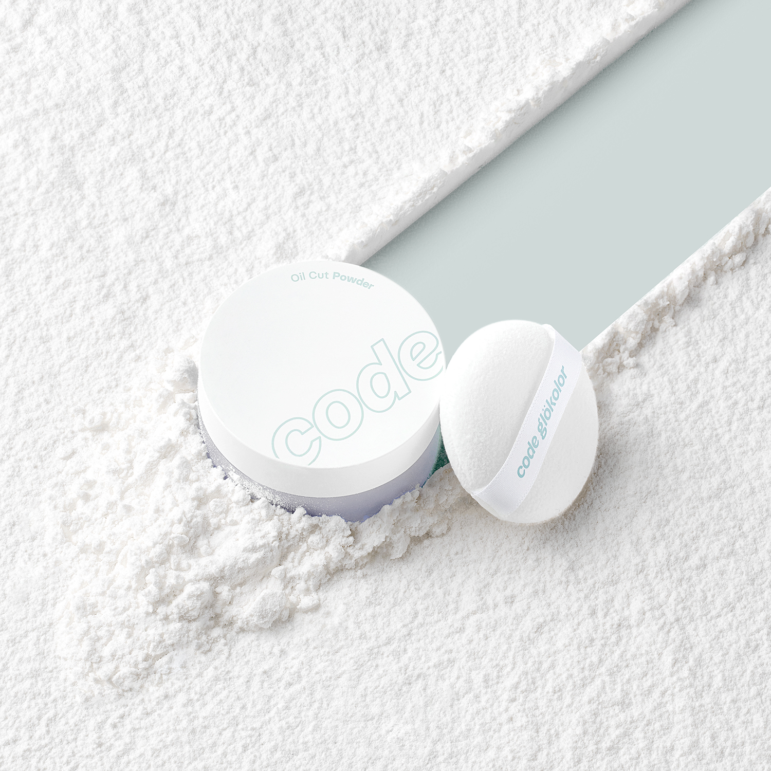 Phấn phủ bột kiềm dầu CODE GLOKOLOR mỏng mịn, hấp thụ dầu thừa, khô thoáng OIL CUT POWDER – 6g