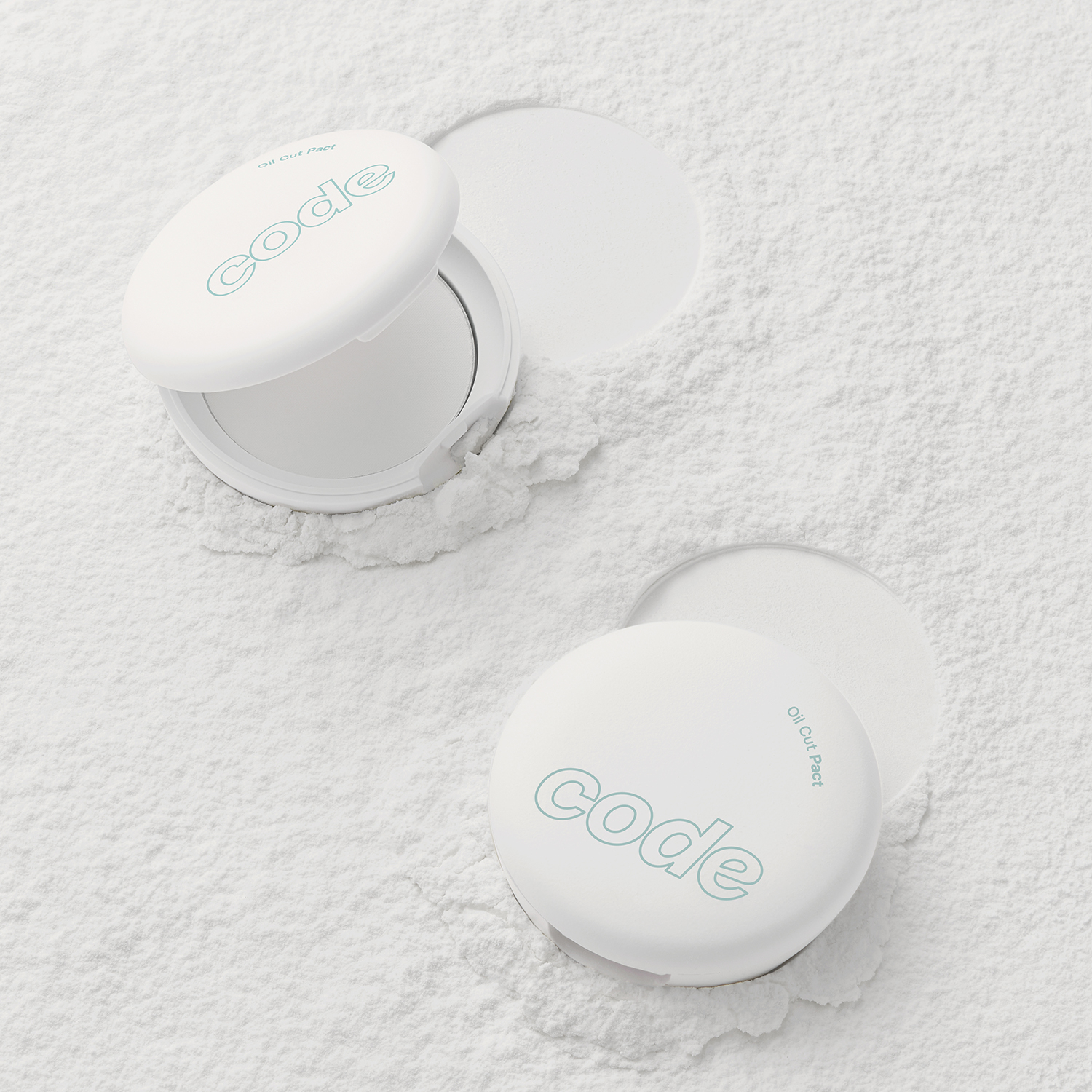 Phấn phủ dạng nén kiềm dầu CODE GLOKOLOR mỏng mịn, hấp thụ dầu thừa, khô thoáng OIL CUT PACT – 8g