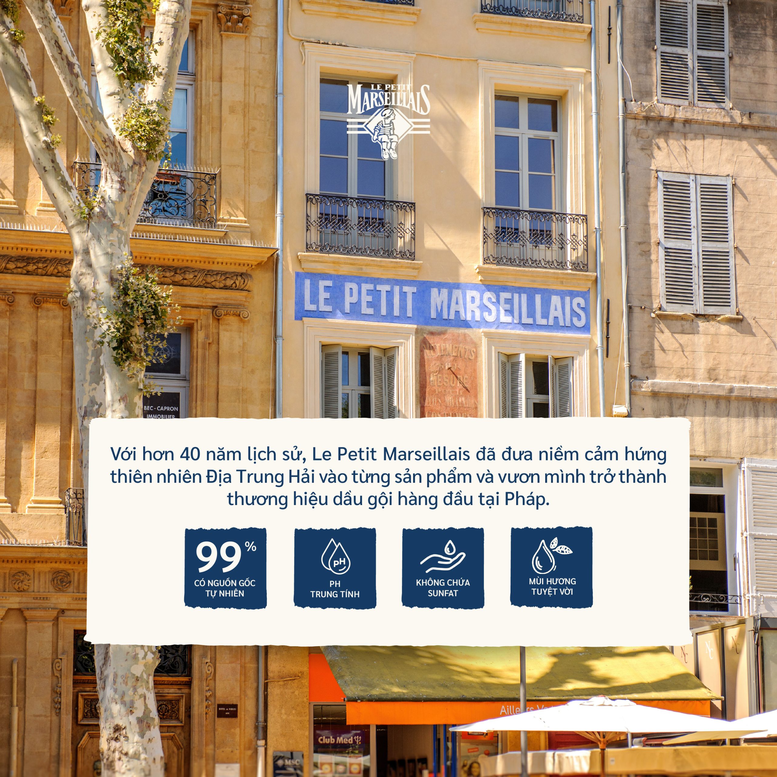 Mặt Nạ Tóc Le Petit Marseillais 4 Trong 1 Dưỡng Ẩm Dịu Nhẹ Với Nước Dừa Hữu Cơ 300ml