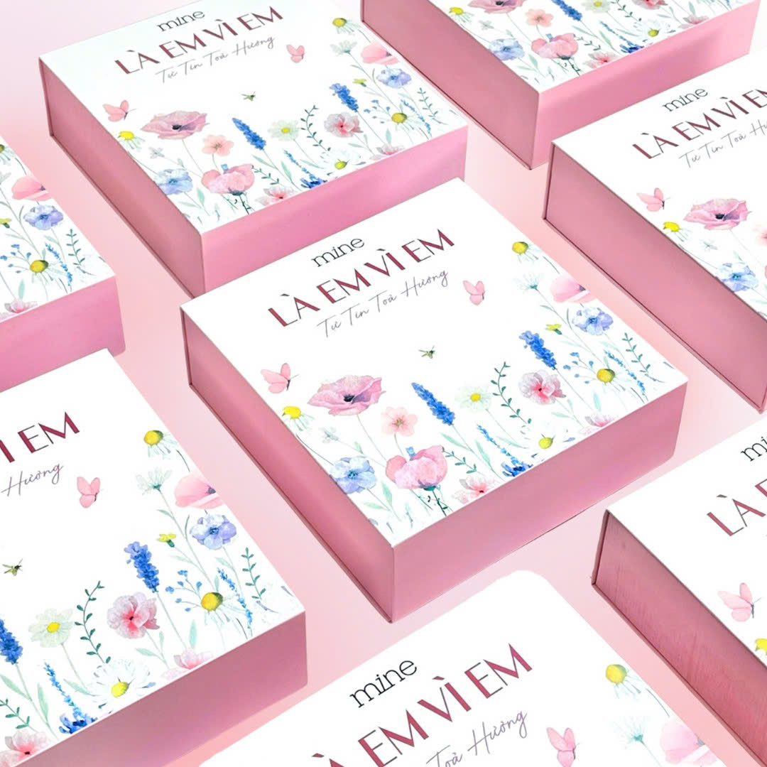 Hộp quà tặng Mine Sữa tắm & Nước hoa Dear Jo