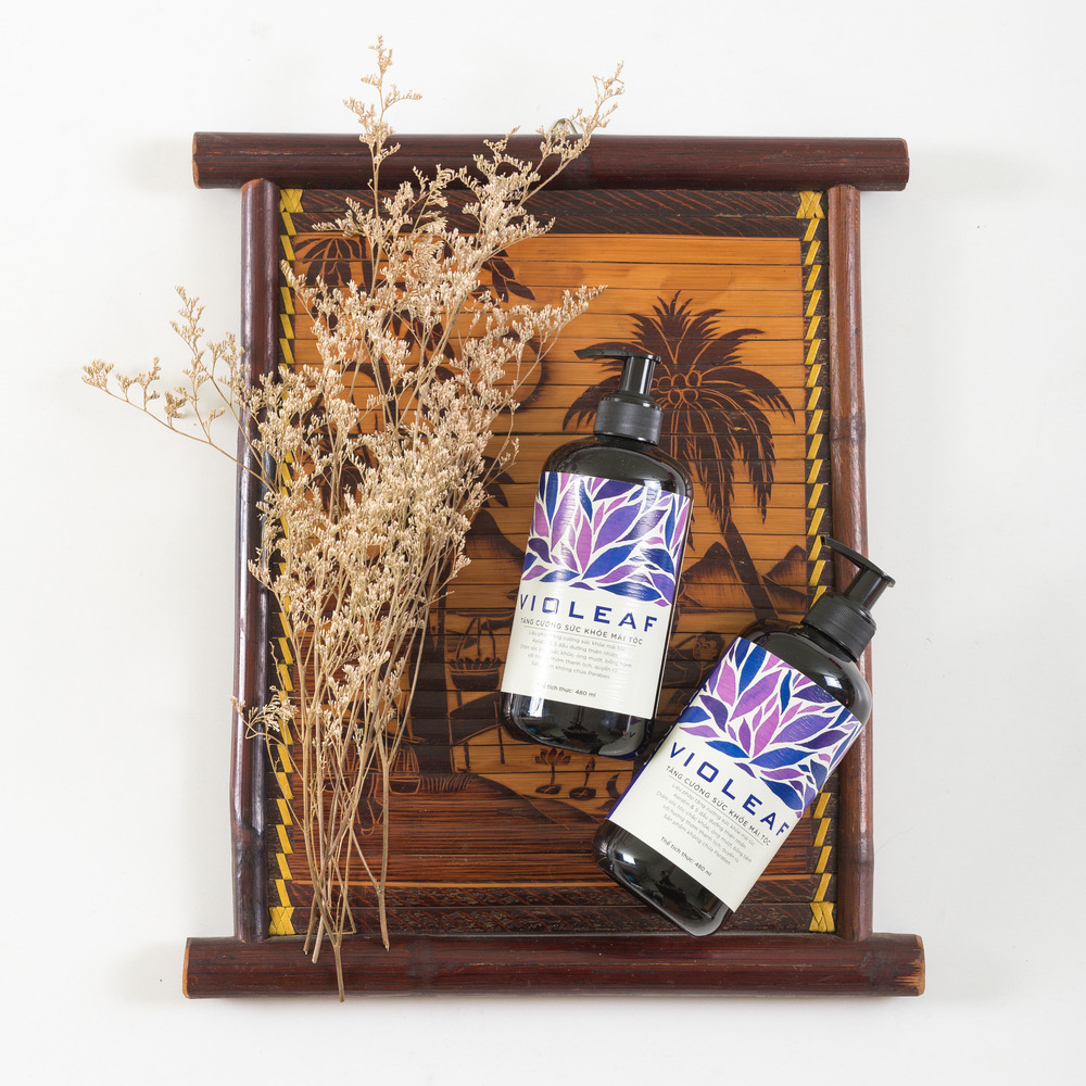 Dầu gội dược liệu Violeaf Sao Thái Dương (chai 480ml)