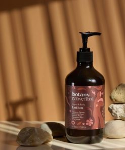 Sữa dưỡng toàn thân và da tay sáng khỏe rạng rỡ Botany- hoa thảo mộc nội địa Úc