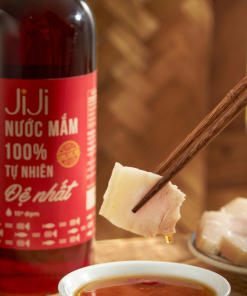 Nước mắm tự nhiên JiJi Đệ nhất 650ml