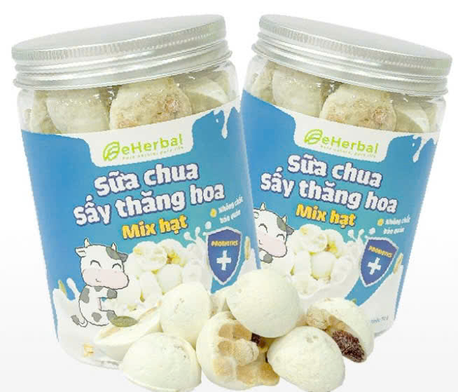 Sữa chua mix hạt sấy thăng hoa