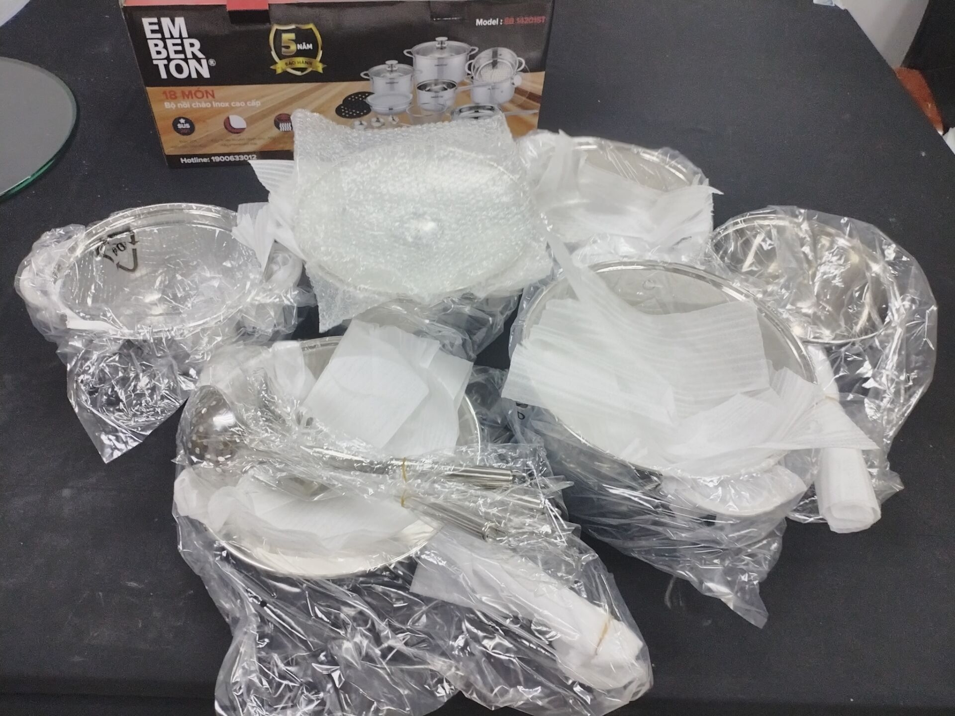 Bộ nồi chảo inox cao cấp 18 món Emberton EB 14201ST