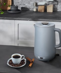 Ấm đun nước siêu tốc KUK172426